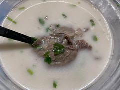 羊肉汤（多肉）-穆得·老周家牛肉烧饼(普利街店)