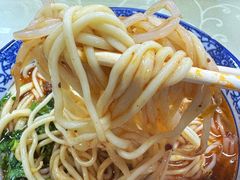 -正宗兰州王师傅麻辣牛肉面(学院新城店)