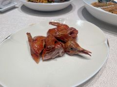 脆皮妙龄鸽-新荣记(椒江店)