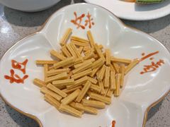 -海底捞火锅(咸阳丽彩万达店)