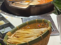 -喃喃椰·糟粕醋·椰子鸡火锅(七堡花园店)
