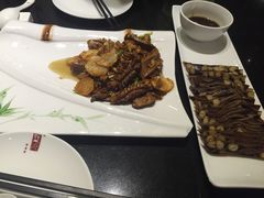 -闫府私房菜·百年鲁菜(恒隆店)