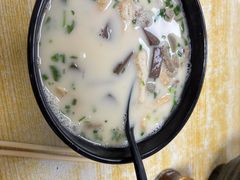 -津津老鸭粉丝馆(正东路店)