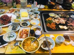 -金顺韩式烤肉·网红烤肉店(广利路店)