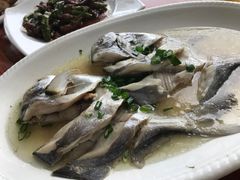 -胖大嫂渔家排档(半边山店)