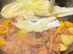 -万里闯关东铁锅炖菜馆(高新旗舰店)