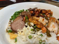 -牛八宝桂林米粉(八里庄店)