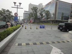 -莘庄龙之梦停车场