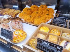 飞鱼籽松松布里-Let's Taipei 非常烘焙(太古里店)