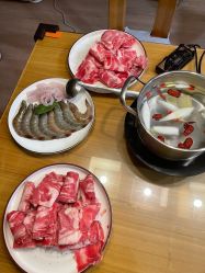 -爱陪伴尊享月子中心(国际店)