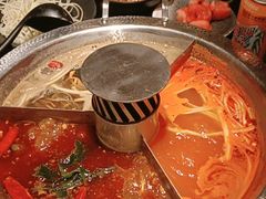 -晓宇重庆火锅(西安荟聚店)