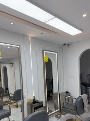 -阿三造型烫染•接发