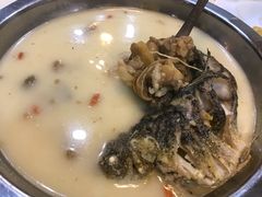 -鑫悦楼煎蟹·16年海鲜大排档