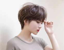 -慕名造型