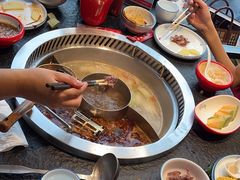 -醉董牛川派鲜肉自选火锅(烟台店)