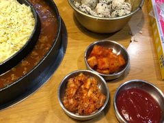 -肥肥虾庄·金牌油焖大虾(杨园滨江时代walk店)