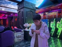 -UK派对KTV(日月广场店)