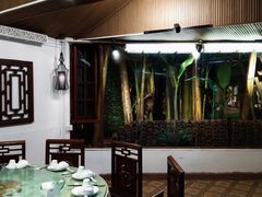 包厢-香叶草中餐厅(川白楼店)
