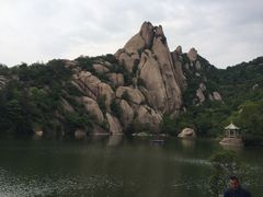 -嵖岈山风景区