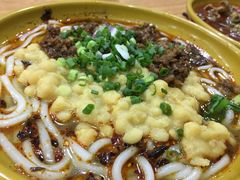 -乡村鸡杂米线(汉渝路店)
