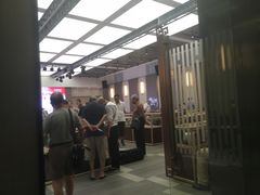-云洲古玩城(大木桥路店)