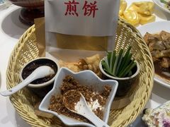 -鲁菜根·泰山菜(泰山店)