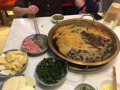 -家禧年代老火锅(中山路店)