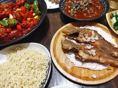 -聚汇三少·龙虾·中餐厅(莫邪路新天地店)