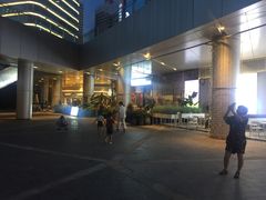 -深圳来福士广场