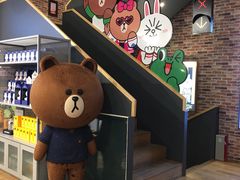 -LINE FRIENDS Garosu-gil Flagship Store