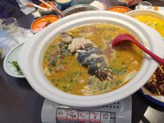 -川流不息·地道川菜·小龙虾(松东路店)