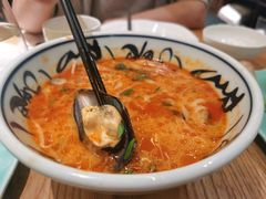 酸辣海鲜汤河粉-米纸越南小馆(金鹰世界店)