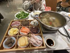 -乐茵敔山湾月子中心(独栋湖景店)