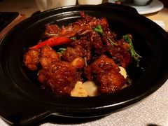 -穹六人间 people 6(岳阳路店)