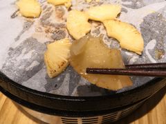 菠萝-么肆烤肉·中式自助·烤肉大排档(街道口季佳PAI店)