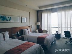 -上海浦东康桥绿地假日酒店