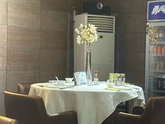 -金枝玉叶上海人家食府(三里河店)