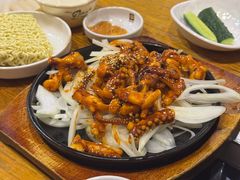 铁板鱿鱼须-喇喇排骨火锅·传统韩式脊骨汤(望京西园总店)