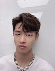 -朗峰专业美发沙龙