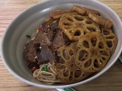 -万方圆拌粉瓦罐汤(九江湖滨店)