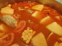 -尚尚仙·酸汤猪手·猪肚鸡火锅(华联万柳购物中心店)