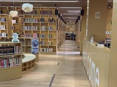 -漕河泾街道图书馆(漕河泾社区文化活动中心店)