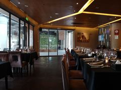 靠窗位-Efes Turkish & Mediterranean Cuisine 艾菲斯餐厅(陆家嘴店)