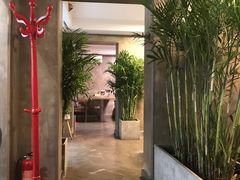 -HIGH FIVE哈福手工汉堡(桂林路店)