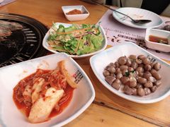 -唯成•韩国炭火烤肉 유성고기