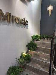 -Miracle集简美发沙龙