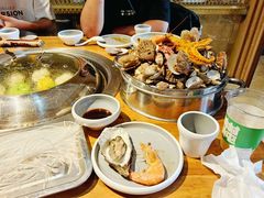 -锅老头海鲜铁锅炖