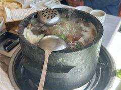 -鲁朗纳麦石锅鸡庄园