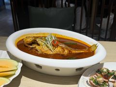 -小船渔村·大连菜·大连焖鱼(黄河路店)