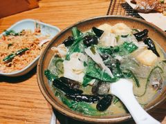 -金太阳海鲜烧烤·本地人餐厅(星海公园店)